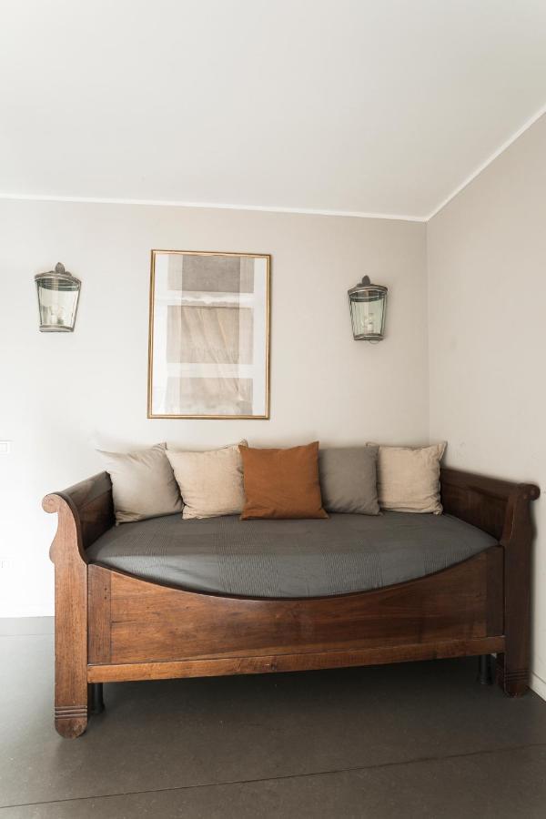 Charming Penthouse In Piazza Venezia With Terrace Lägenhet Rom Exteriör bild